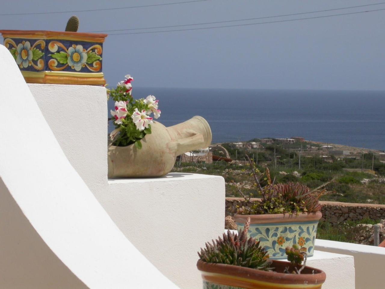 Hotel Macondo Lampedusa Exterior photo