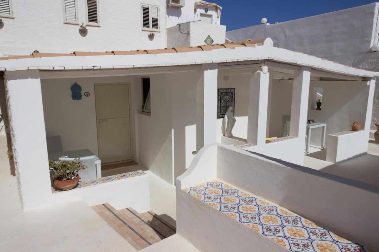 Hotel Macondo Lampedusa Exterior photo